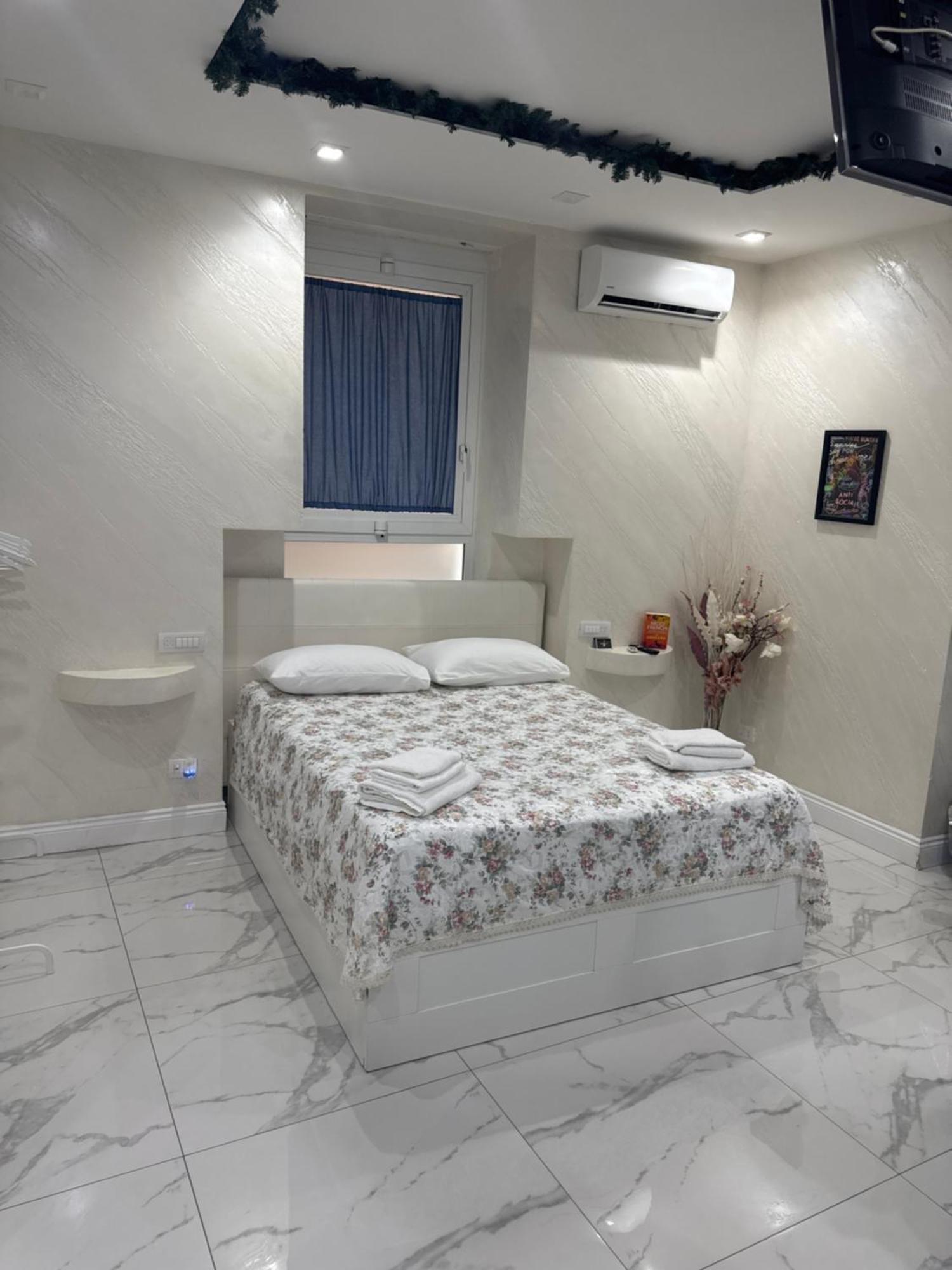 Apartamento Duoarianna Nápoles Exterior foto